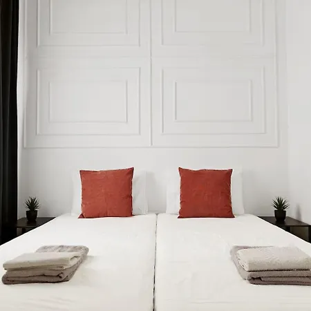 Cosy 7 Pietà